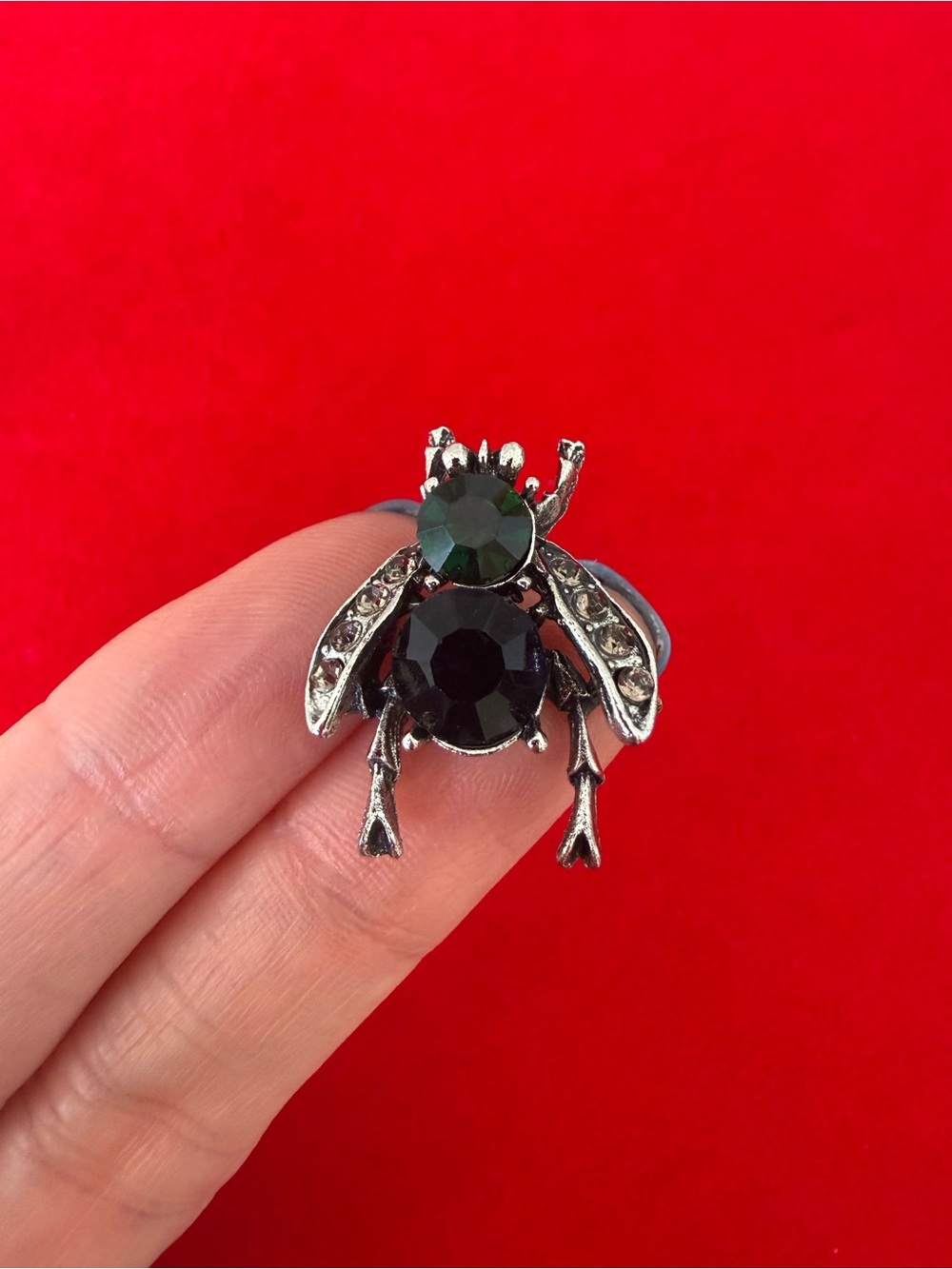American Vintage Green and Black Bee Brooch Pin